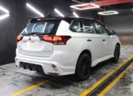 Beyond Auto Accessories _ Outlander V1 _ White _ Body Kit Rear 2016 2017 2018 2019 2020 2021 2022