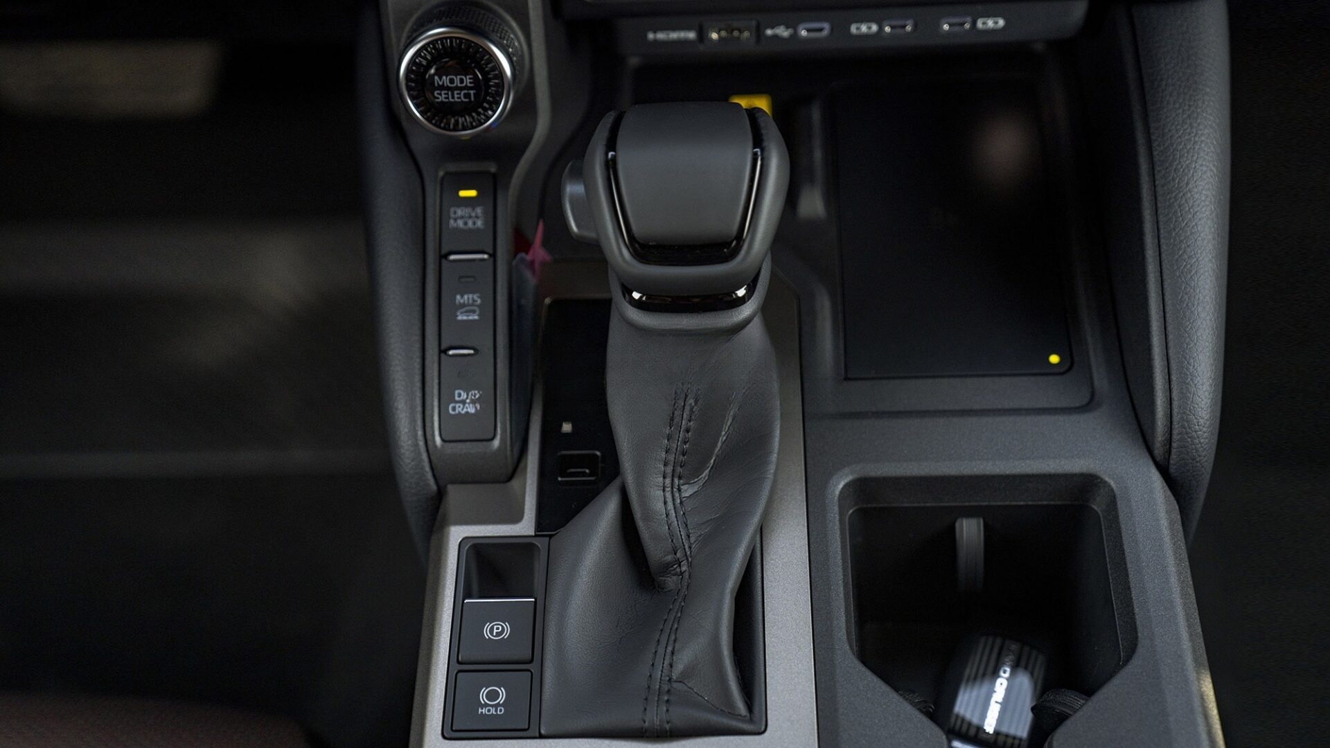 2024-Toyota-Prado-250-2.8Diesel_32-1