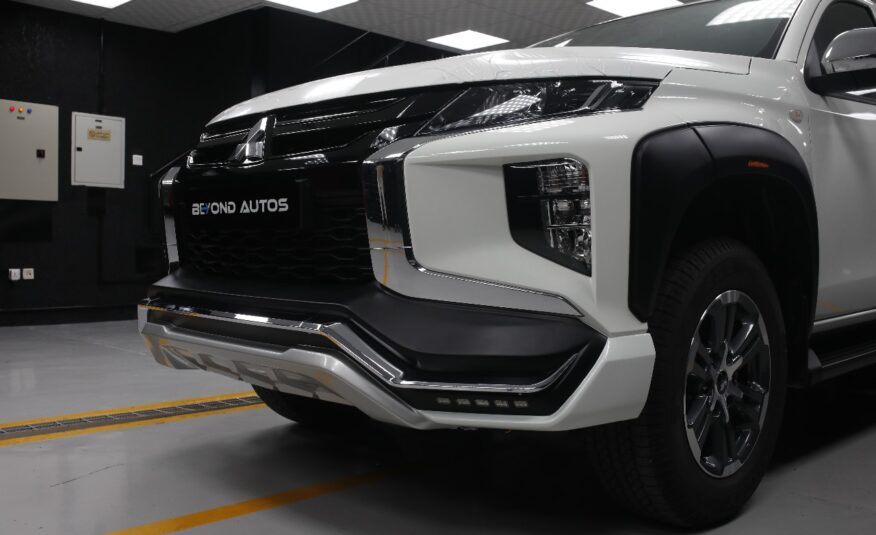 Beyond Auto Accessories _ Mitsubishi L200 V1 Adventure _ White (10)