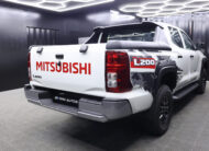 Beyond Auto Accessories _ Mitsubishi L200 V3 Bison _ White (5) (1)