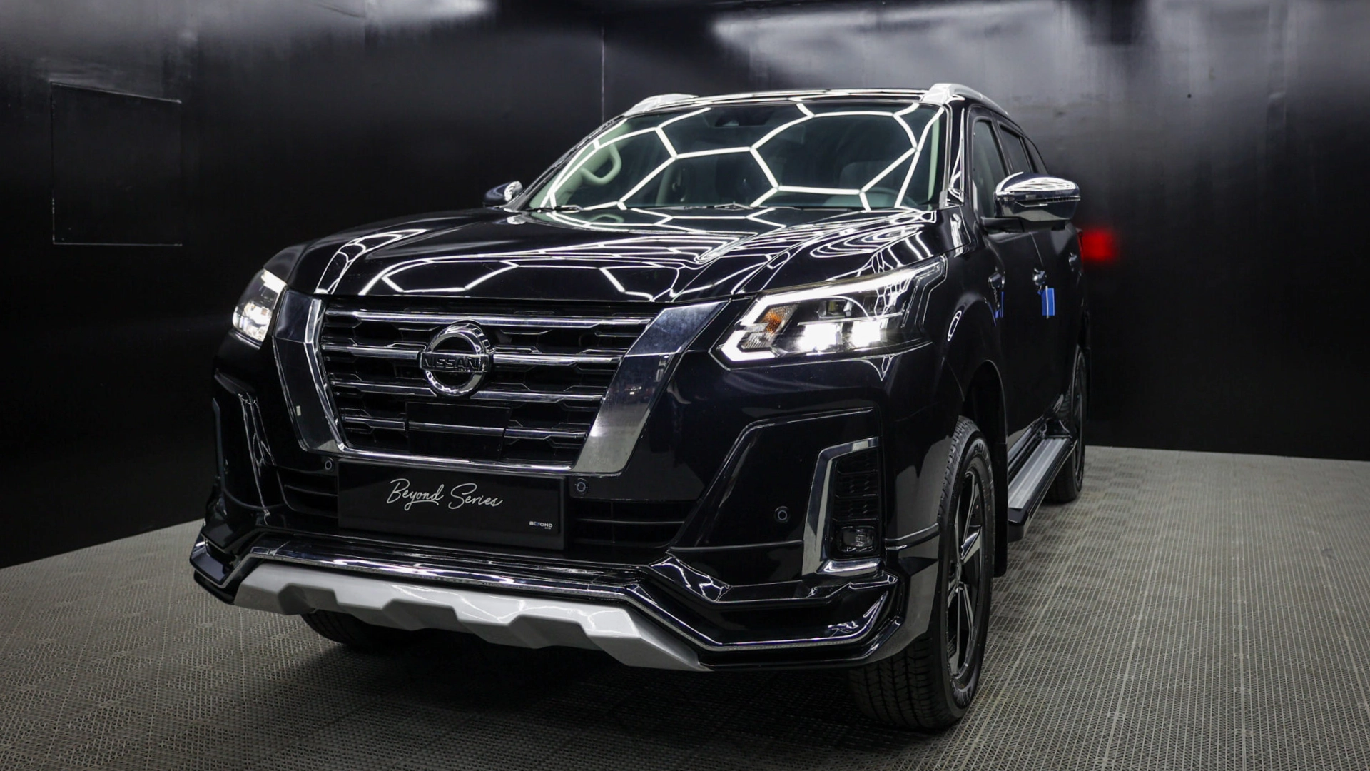 Nissan-Xterra-Body-Kit-V1-Beyond-Auto-Accessories Blue Front