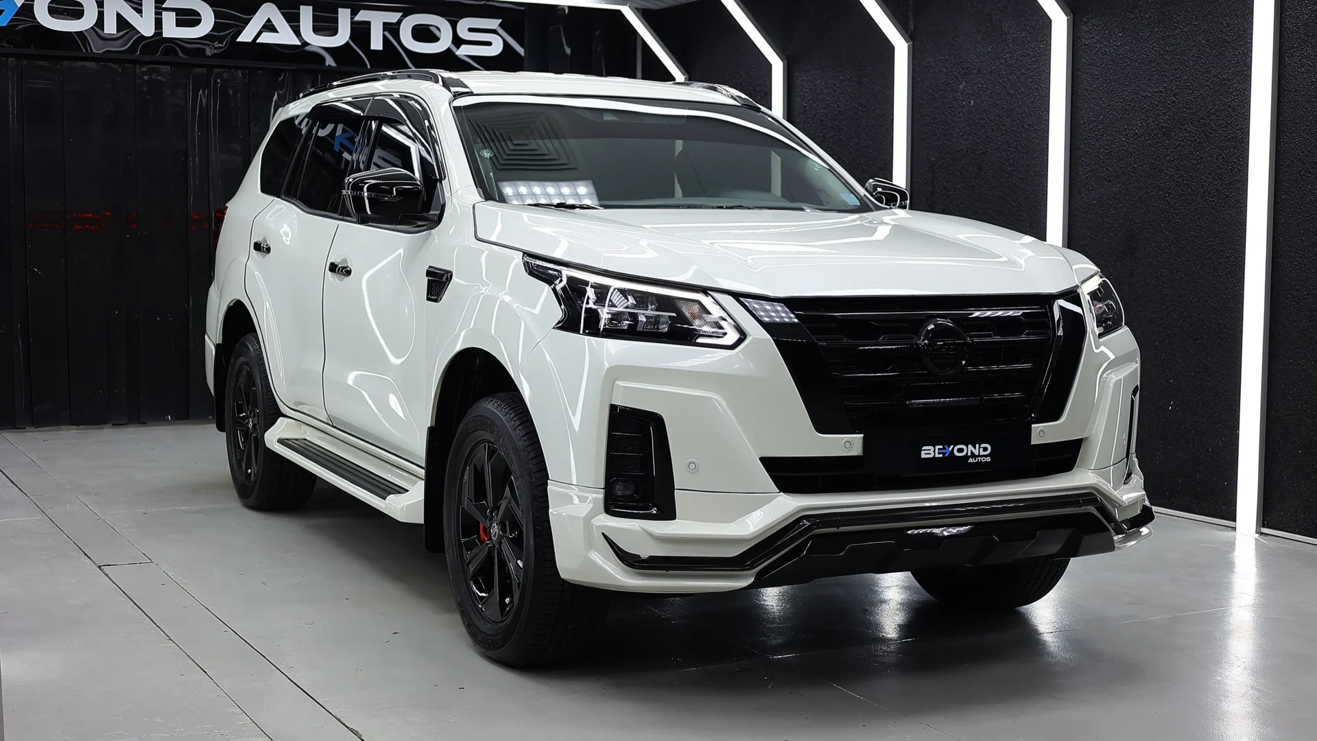 Nissan-Xterra-Body-Kit-V1-Beyond-Auto-Accessories White Front