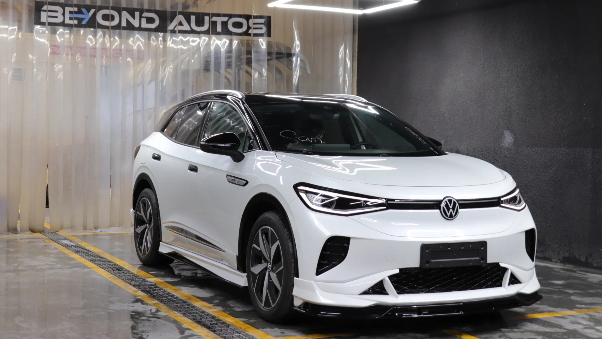 VW-ID4-Body-Kit-V1-Beyond-Auto-Accessories White Front