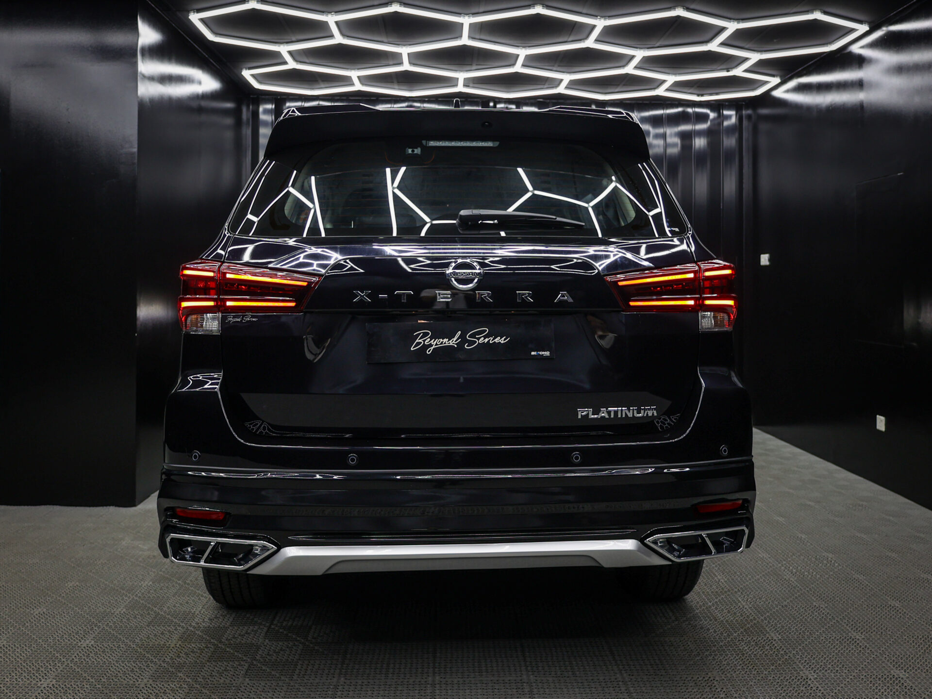 2024 NISSAN XTERRA 2.5L PETROL A/T – BLACK