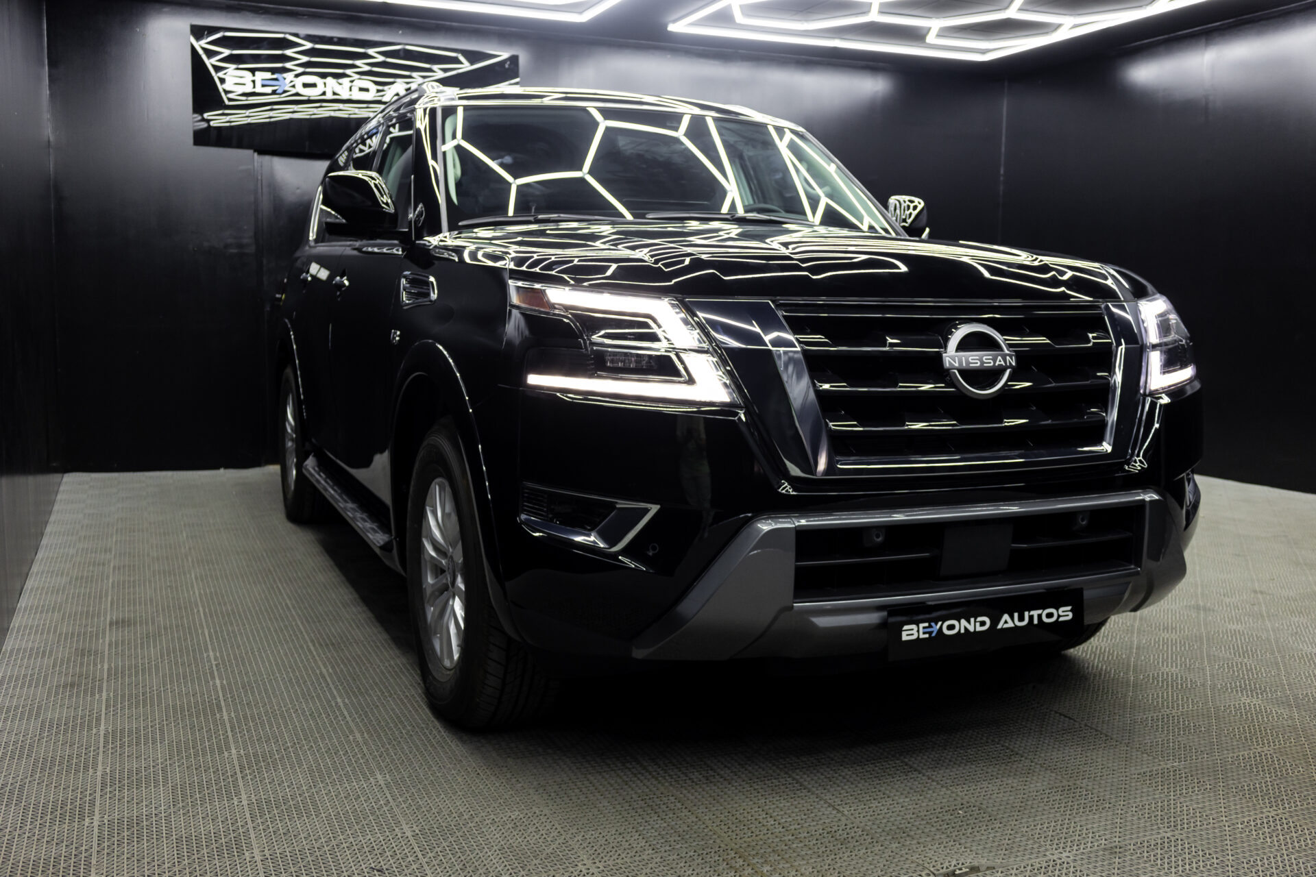 2022 Nissan Armada 5.6L Petrol