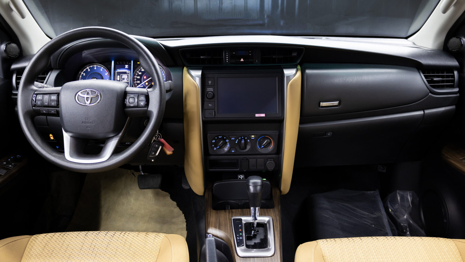 2024 Toyota Fortuner EXR 2.7L Petrol