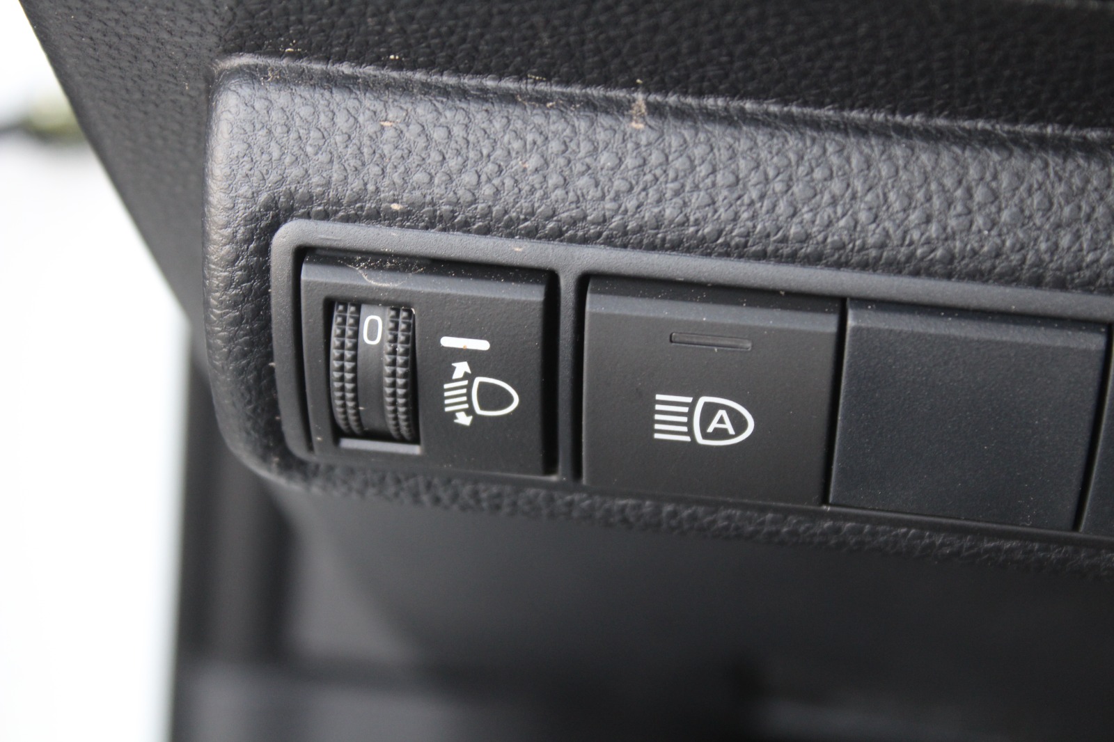 2024 TOYOTA LEVIN 1.2L PETROL A/T