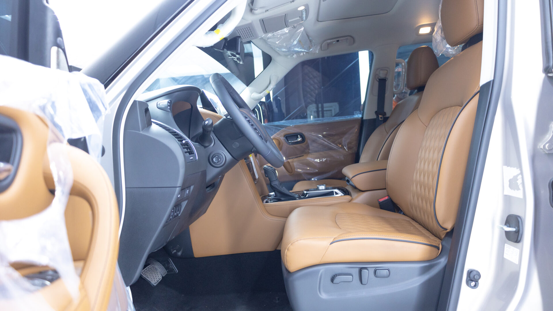2023 INFINITI QX80 LUXE SENSORY V8 5.6L