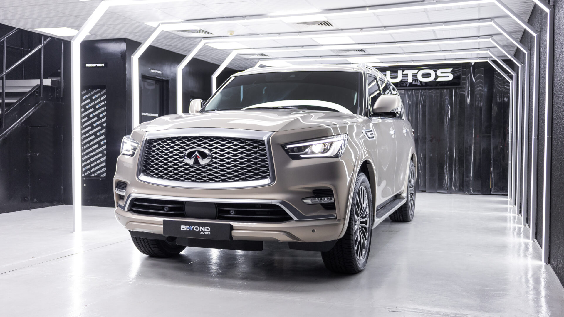 2023 INFINITI QX80 LUXE SENSORY V8 5.6L