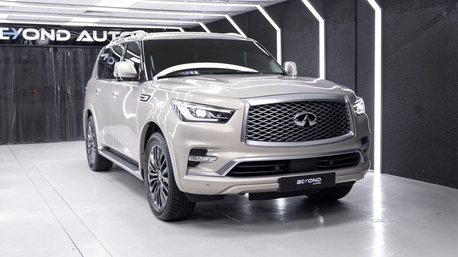 2023 INFINITI QX80 LUXE SENSORY V8 5.6L