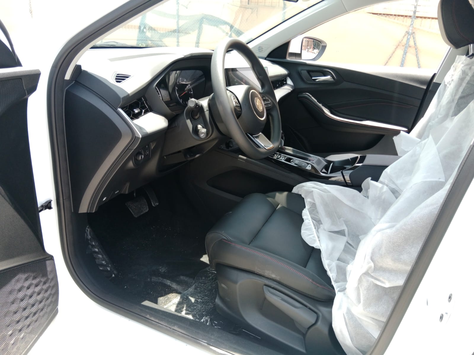 2024 MG GT 1.5L PETROL A/T
