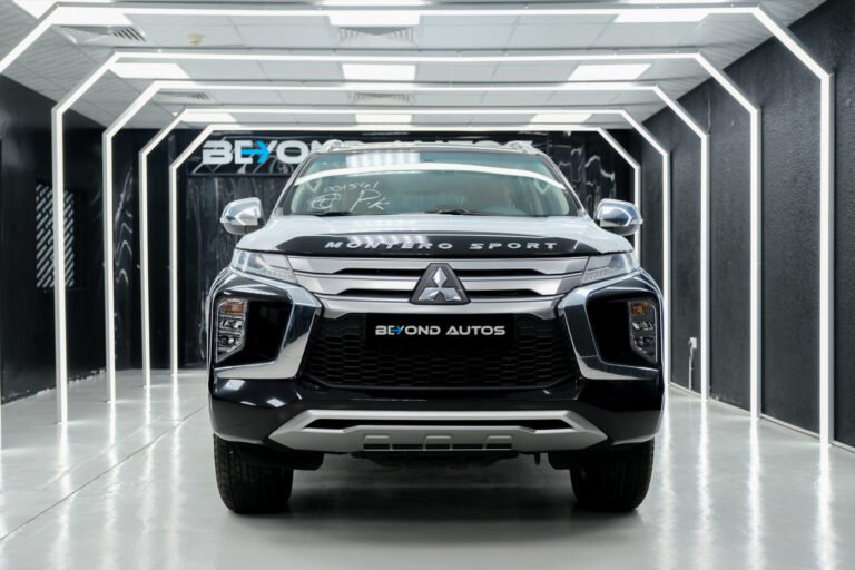 2023 MITSUBISHI <a href=