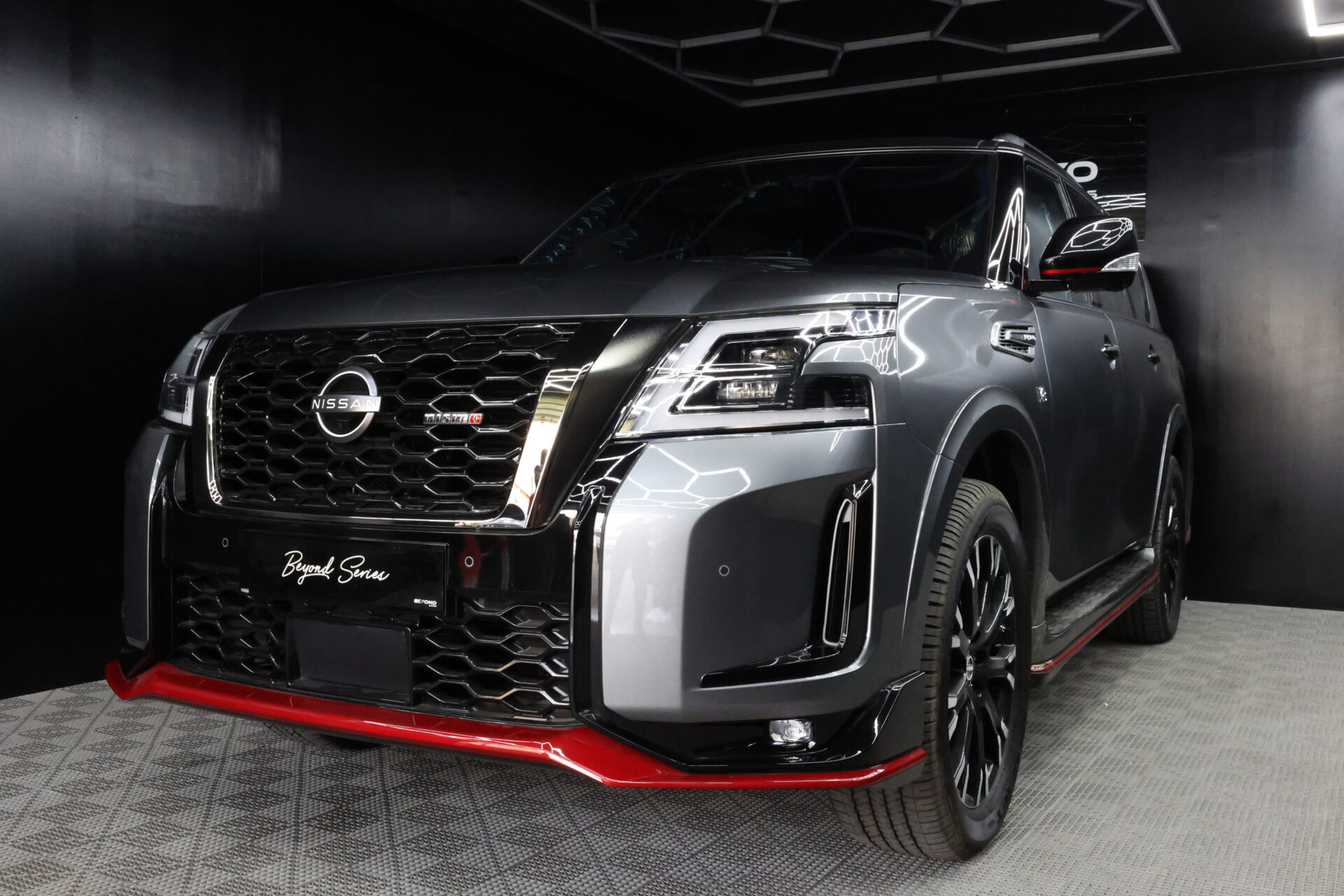 2024 NISSAN PATROL NISMO 5.6L PETROL A/T