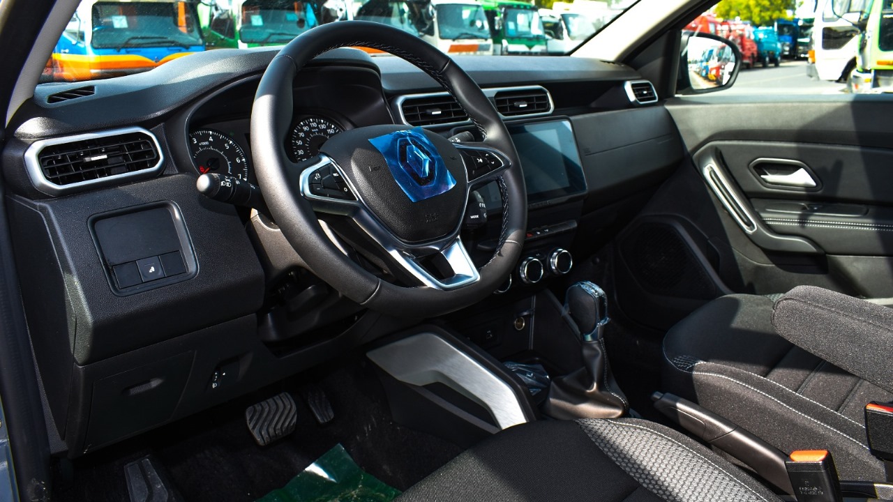 2024 RENAULT DUSTER 1.6L PETROL A/T