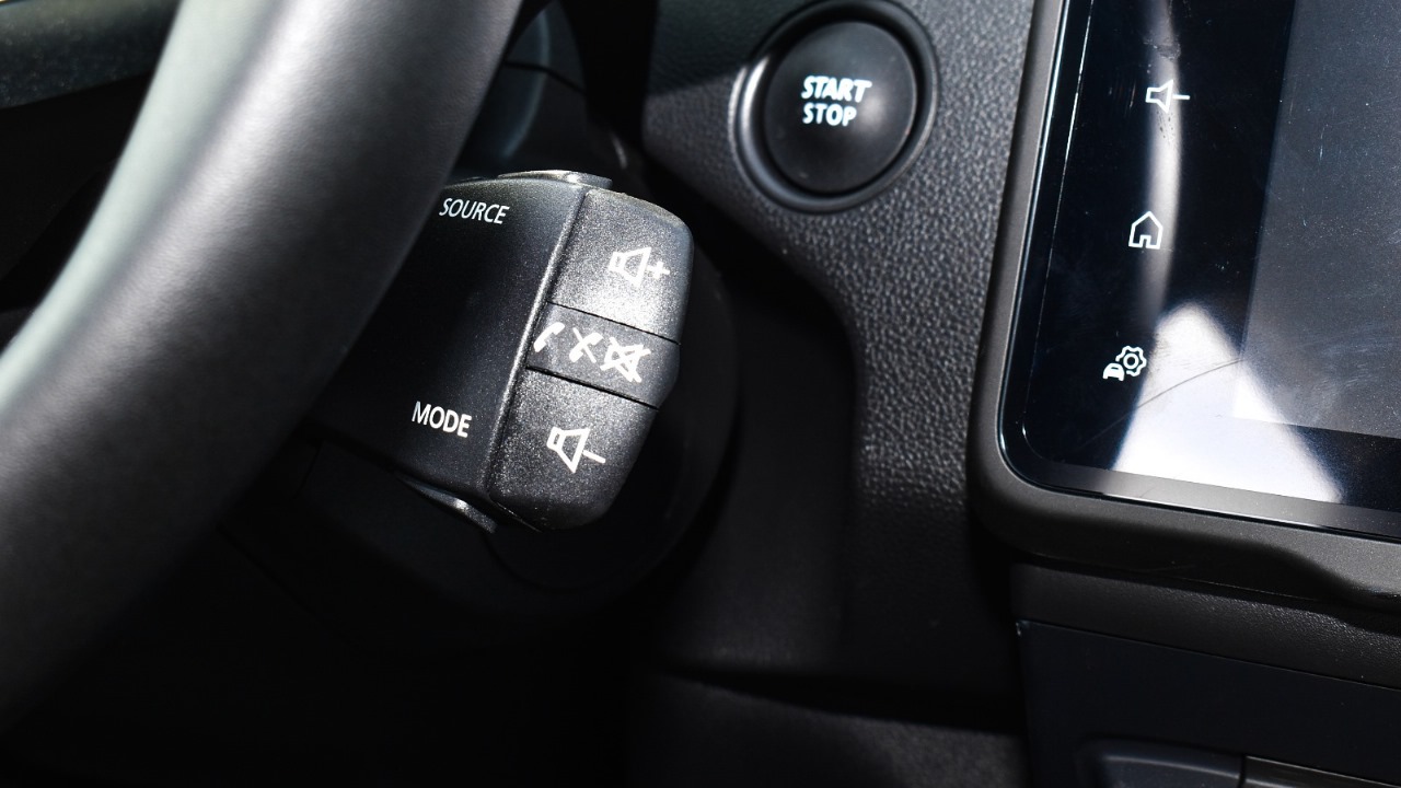 2024 RENAULT DUSTER 1.6L PETROL A/T