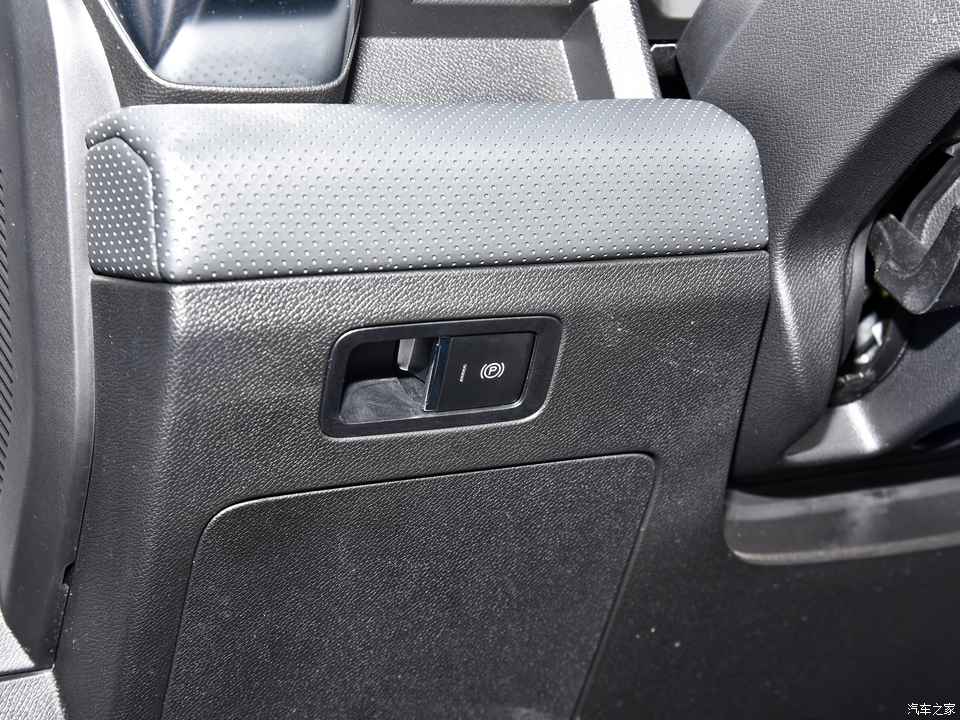 2024 JETOUR T2 2.0L PETROL A/T