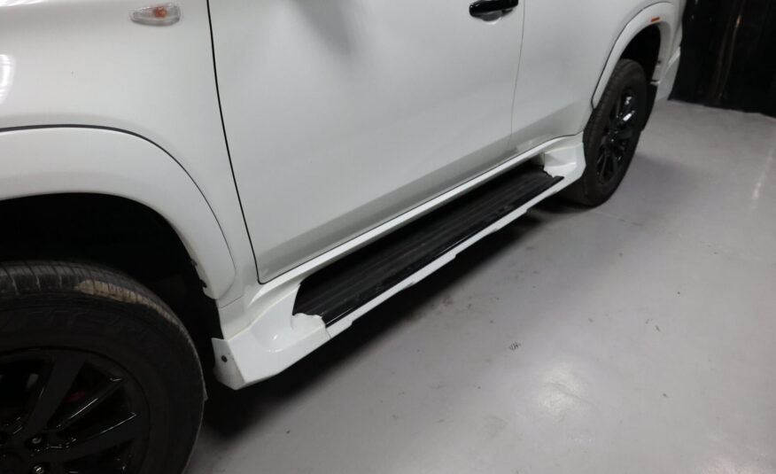 Body Kit V1 for Mitsubishi Montero Fits 2016 – 2019 Models