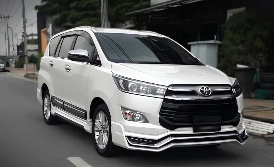 Toyota-Innova-Body-Kit-V1-Beyond-Auto-Accessories Front