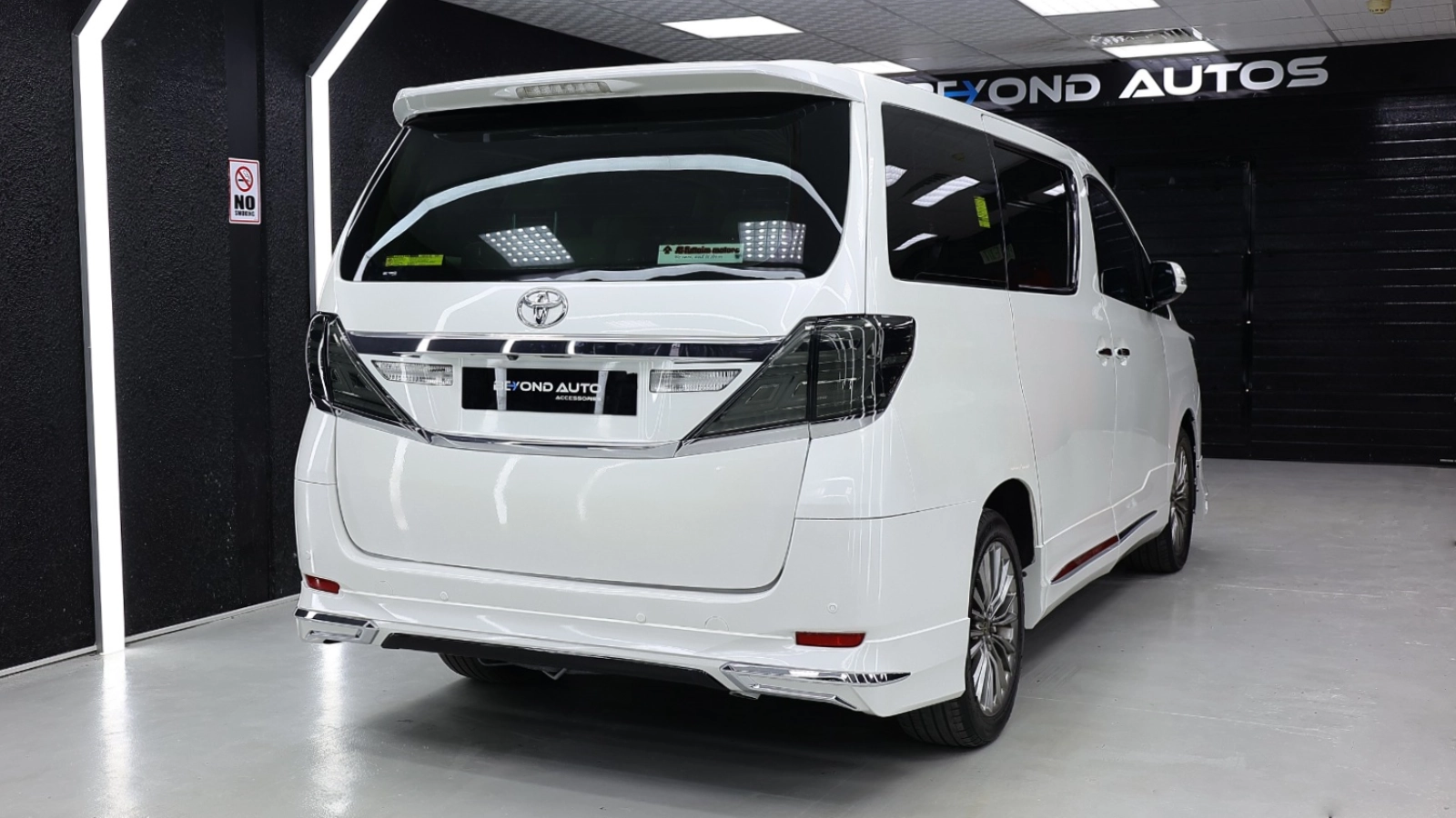 Toyota-Alfred-Beyond-Edition-Beyond-Auto-Accessories