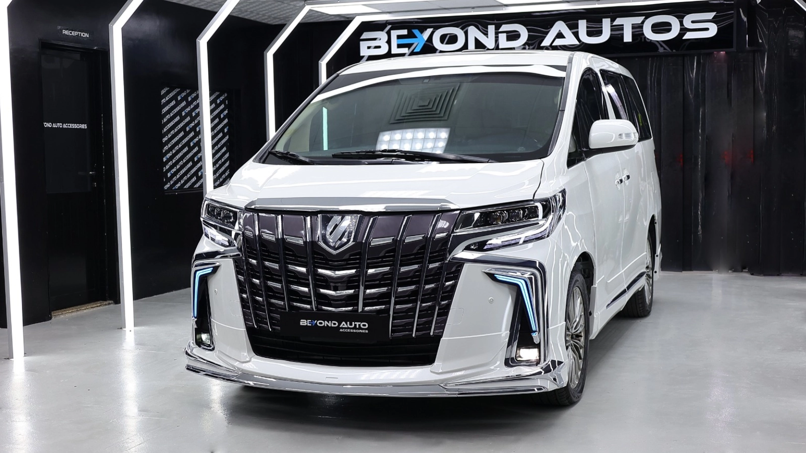 Toyota-Alfred-Beyond-Edition-Beyond-Auto-Accessories