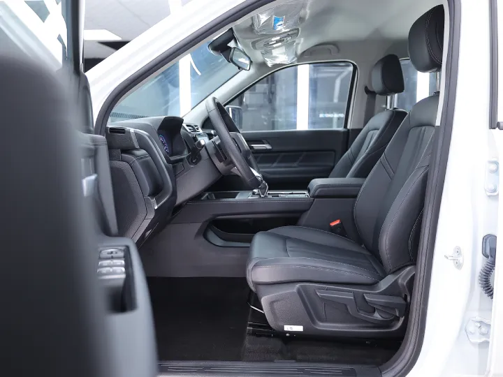 2025 JMC DADAO PICKUP 2.3L TURBO White Inside & Black - Beyond Autos - www.beyondautos.com