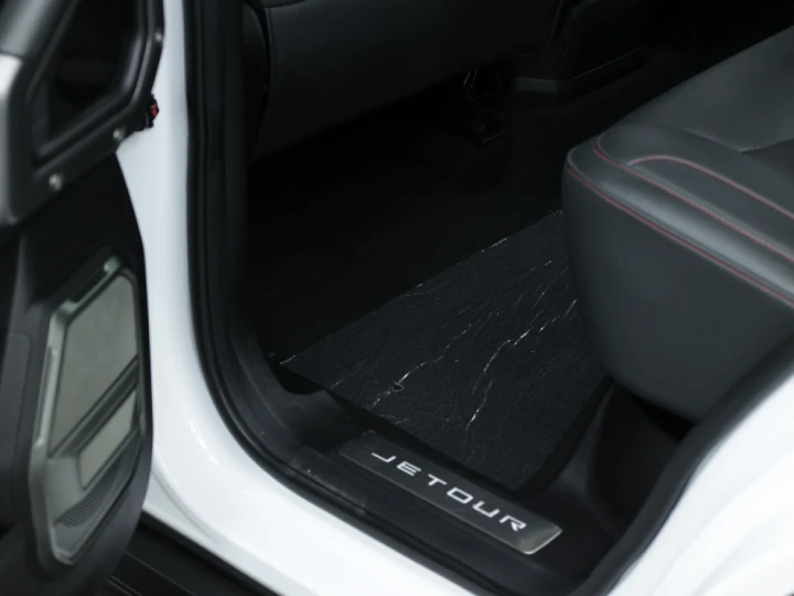 2025 Jetour T2 C-DM 1.5L Turbo Black Interior Alcantara Black - Beyond Autos - www.beyondautos.com