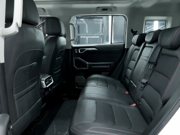 2025 Jetour T2 C-DM 1.5L Turbo Black Interior Alcantara Black - Beyond Autos - www.beyondautos.com