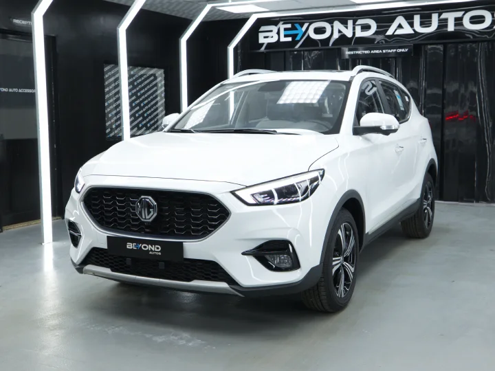 2025 MG ZS 1.5L White Inside White & Black - Beyond Autos - www.beyondautos.com