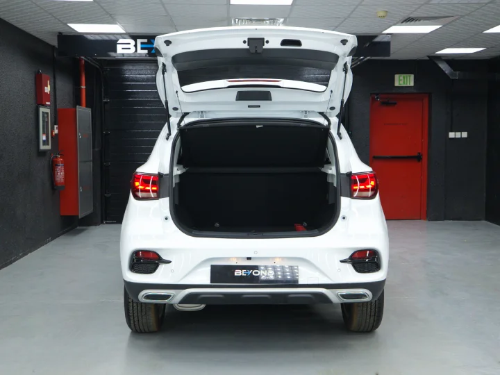 2025 MG ZS 1.5L White Inside White & Black - Beyond Autos - www.beyondautos.com