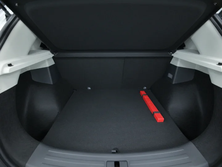 2025 MG ZS 1.5L White Inside White & Black - Beyond Autos - www.beyondautos.com