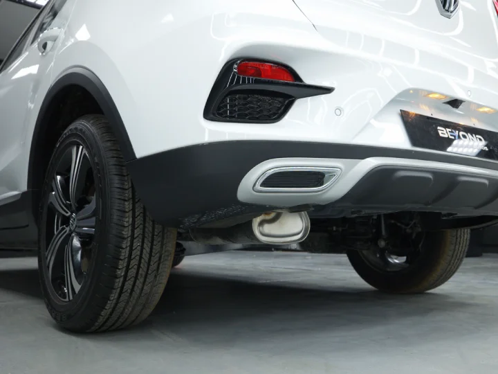 2025 MG ZS 1.5L White Inside White & Black - Beyond Autos - www.beyondautos.com