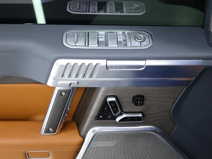 2025 MHERO 917 EREV Green - Beyond Autos - www.beyondautos.com