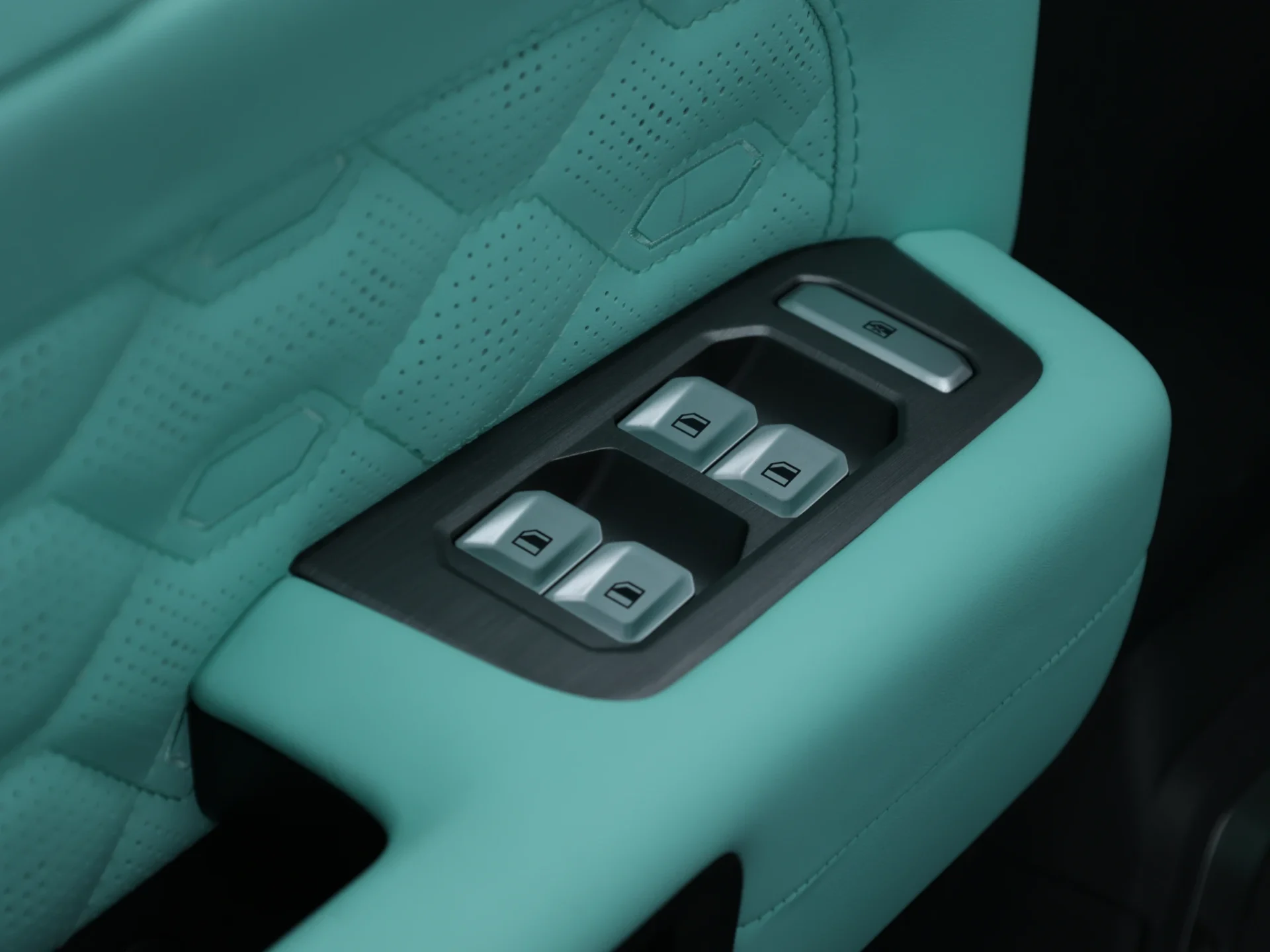 2026 Jetour T2 C-DM 1.5L Turbo Black Interior Tiffany Blue- Beyond Autos - www.beyondautos.com