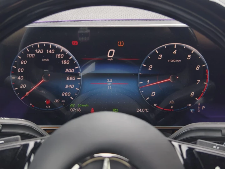 2026 Mercedes-Benz V-Class 300 VIP 3.0L HR