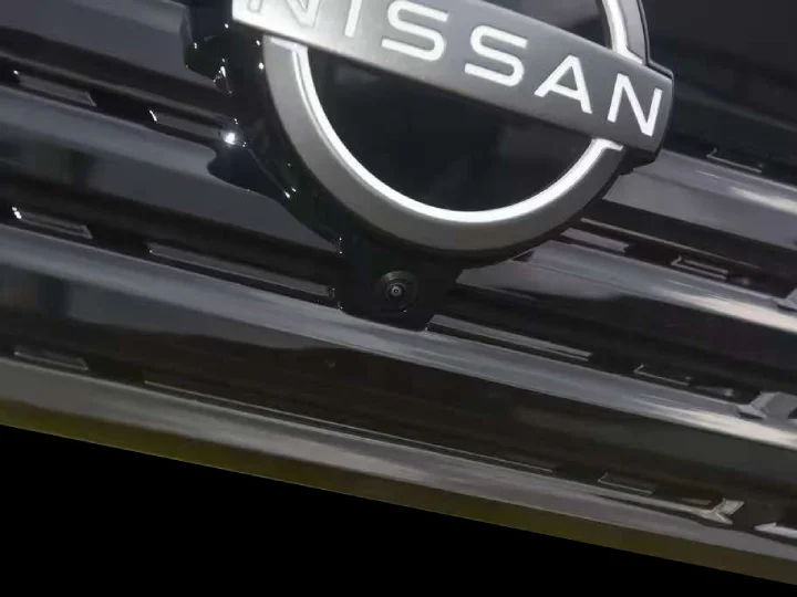 2026 Nissan Qashqai 2.0L Honor White Inside Gray - Beyond Autos - www.beyondautos.com