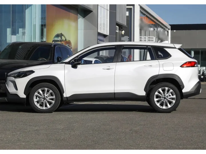 2026 Toyota Corolla Cross 2.0L HEV White Inside Black - Beyond Autos - www.beyondautos.com