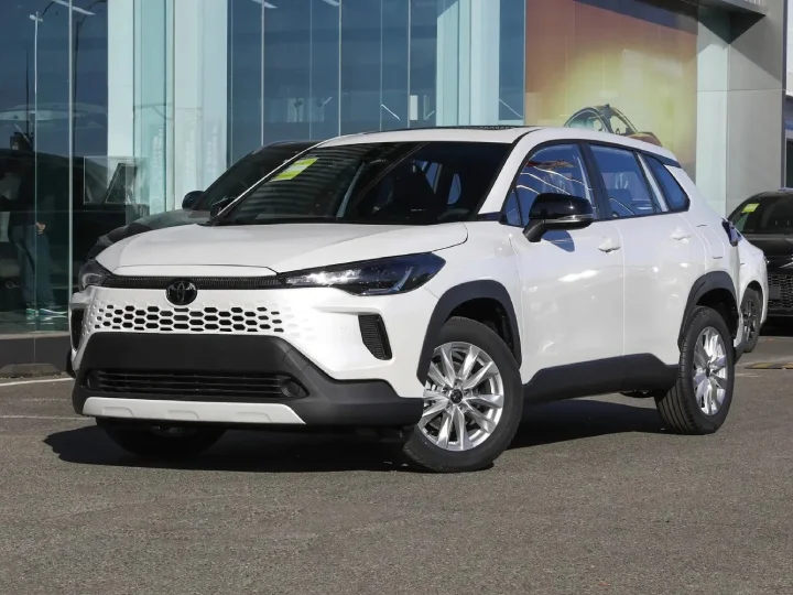 2026 Toyota Corolla Cross 2.0L HEV White Inside Black - Beyond Autos - www.beyondautos.com