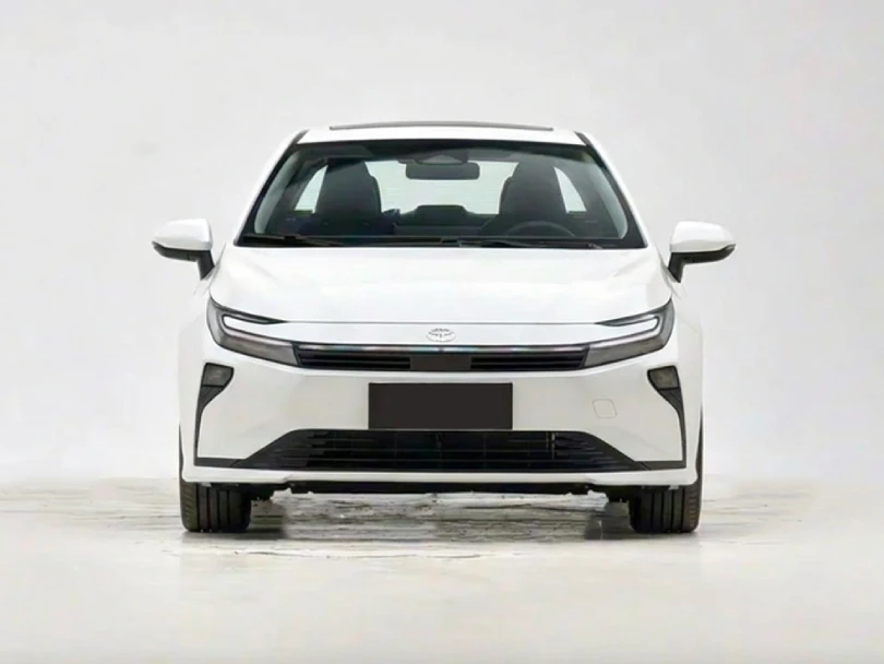 2026 Toyota Corolla Elite 1.8L HEV Facelift White Inside Black - Beyond Autos - www.beyondautos.com