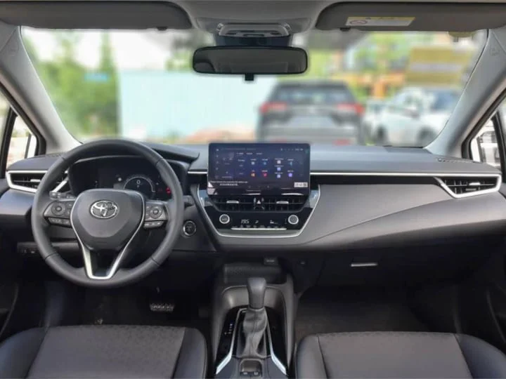 2026 Toyota Corolla Elite 1.8L HEV White Inside Black - Beyond Autos - www.beyondautos.com