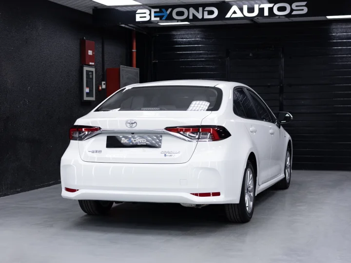 2026 Toyota Corolla Elite 1.8L HEV White Inside Black - Beyond Autos - www.beyondautos.com