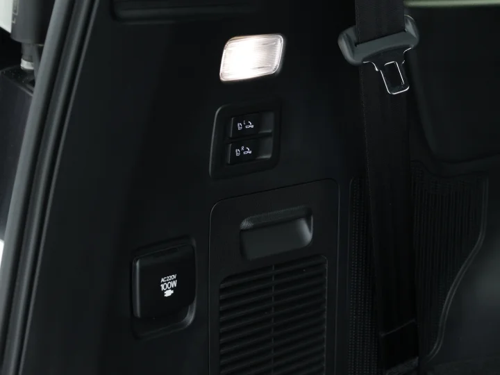 2026 Toyota Land Cruiser LC300 VXR V6 3.3L Diesel Twin Turbo - For Export - Beyond Autos - www.beyondautos.com