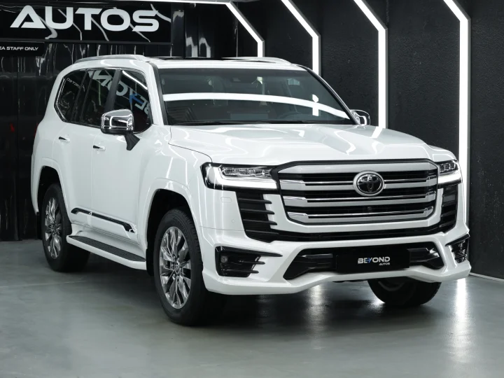2026 Toyota Land Cruiser LC300 VXR V6 3.3L Diesel Twin Turbo - For Export - Beyond Autos - www.beyondautos.com