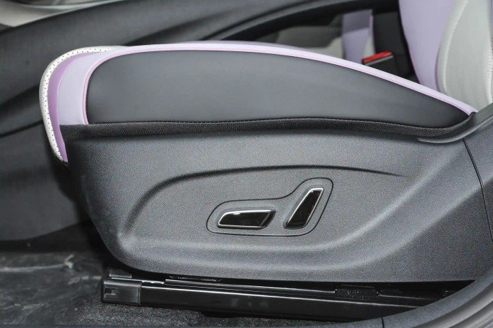 2026 BYD Dolphin Electric Vehicle 204 horsepower - Beyond Autos - www.beyondautos.com