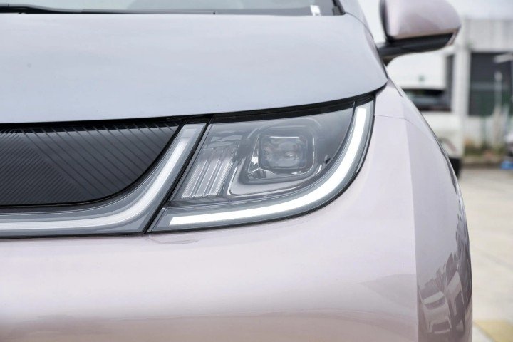 2026 BYD Dolphin Electric Vehicle 204 horsepower - Beyond Autos - www.beyondautos.com