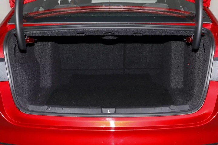 2026 BYD Qin Electric Vehicle 136 horsepower - Beyond Autos - www.beyondautos.com