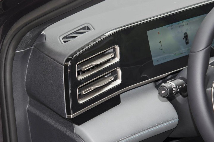 2026 BYD Qin L DM-i 1.5L L4 PHEV - Beyond Autos - www.beyondautos.com