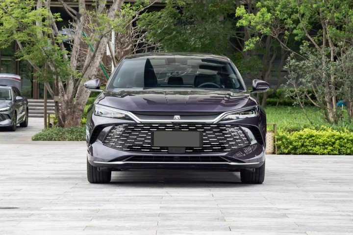 2026 BYD Qin L DM-i 1.5L L4 PHEV - Beyond Autos - www.beyondautos.com