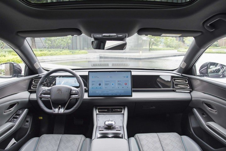 2026 BYD Qin L DM-i 1.5L L4 PHEV - Beyond Autos - www.beyondautos.com