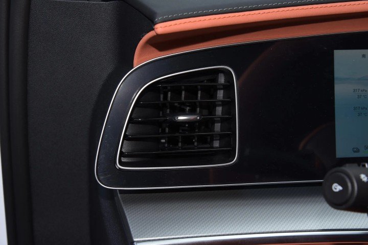 2026 BYD Sea Lion 07 Electric Vehicle 530 horsepower - Beyond Autos - www.beyondautos.com