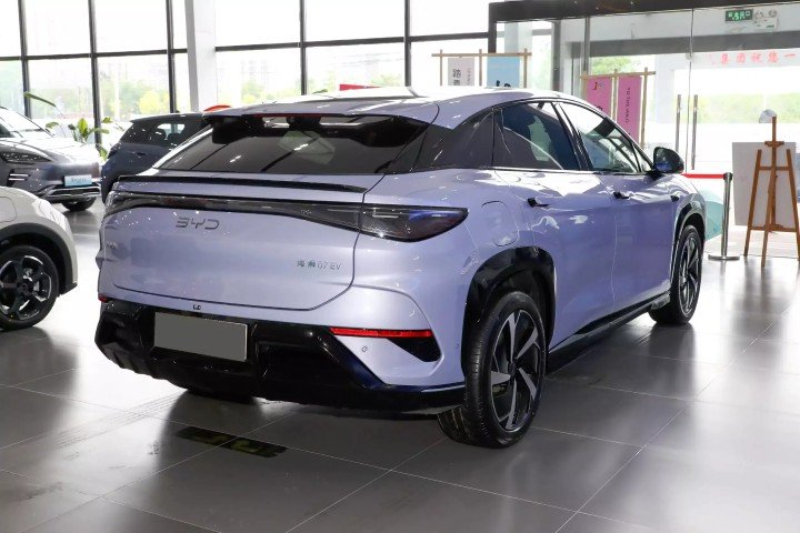 2026 BYD Sea Lion 07 Electric Vehicle 530 horsepower - Beyond Autos - www.beyondautos.com